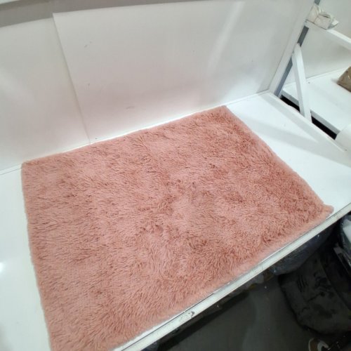 SOFT AND COMFORTABLE FLUFFY SHAG PET BLANKET - 27" X 38" - PINK image 2