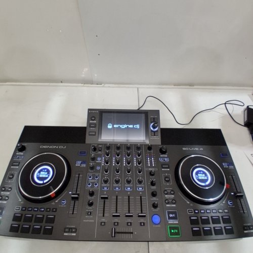 DENON DJ SC LIVE 4 STANDALONE DJ CONTROLLER WITH STEM SEPARATION ON 4-DECKS - BLACK image 3