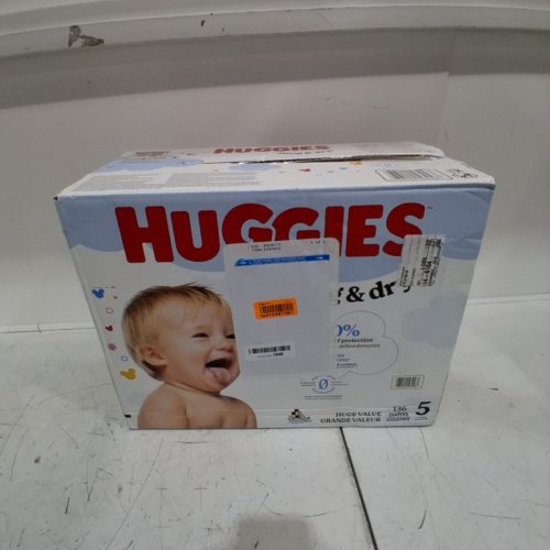 136PK HUGGIES DISNEY BABY SNUG AND DRY DISPOSABLE DIAPERS - SIZE 5 (27LB+) image 2