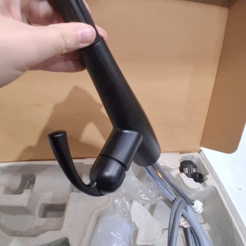 MOEN ESSIE PULL DOWN KITCHEN FAUCET/TAP WITH SOAP DISPENSER - 21.88" MATTE BLACK - (MODEL # 87814BL) image 6