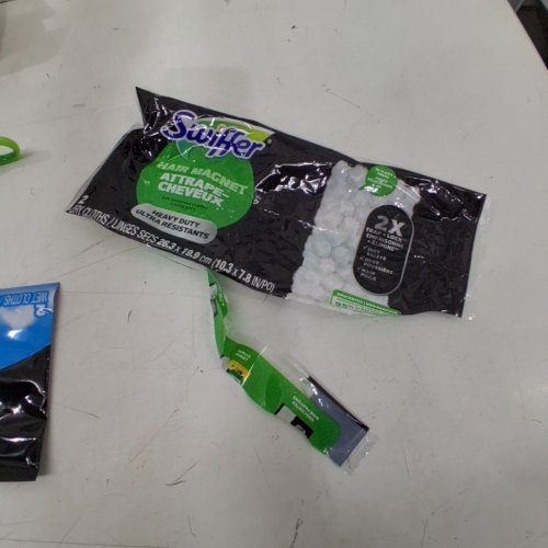 SWIFFER HAIR MAGNET DELUXE MOPPING KIT WITH DRY & WET CLOTHS - GREEN (MODEL: P_11863) image 4
