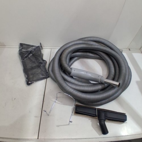 OVO CENTRAL VACUUM ATTACHMENT KIT WITH 35FT LOW-VOLTAGE HOSE - ON/OFF SWITCH AT THE HANDLE - GREY - (MODEL: BIT-LV35DP) image 4