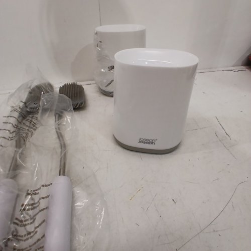 2PK JOSEPH JOSEPH FLEX LITE SILICONE TOILET BRUSH WITH SLIMLINE HOLDER SET - WHITE (MODEL: 1796144) image 3