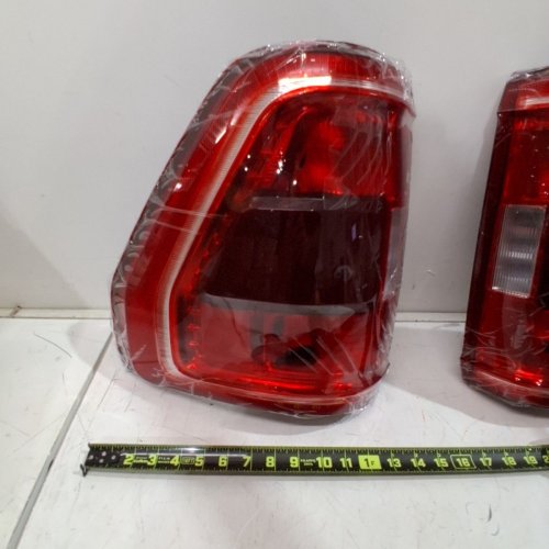 2PC AUTOMOTIVE REAR TAIL LIGHTS ASSEMBLIES - FITS SELECT MODELS - RED (ITEM: CY002J-2) image 4