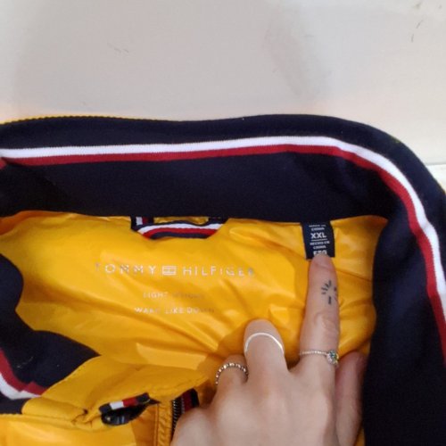 MEN'S TOMMY HILFIGER PACKABLE DOWN JACKET - 2XL - YELLOW image 3