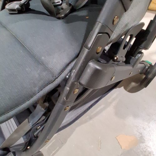 UPPABABY MINU V3 LIGHTWEIGHT TRAVEL FOLDABLE STROLLER - GREYSON (MODEL:0803-MIN-NA-GRY) image 5