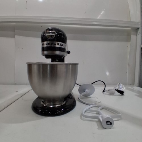 KITCHENAID K45SSOB 4.5-QUART CLASSIC SERIES STAND MIXER, ONYX BLACK BY KITCHENAID image 3