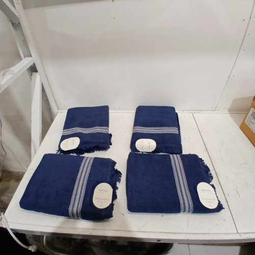 4PK THRESHOLD BATH TOWELS - 30" X 54" - BLUE image 3