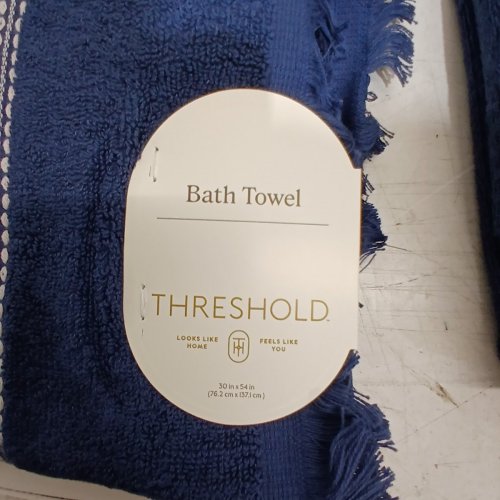 4PK THRESHOLD BATH TOWELS - 30" X 54" - BLUE image 4