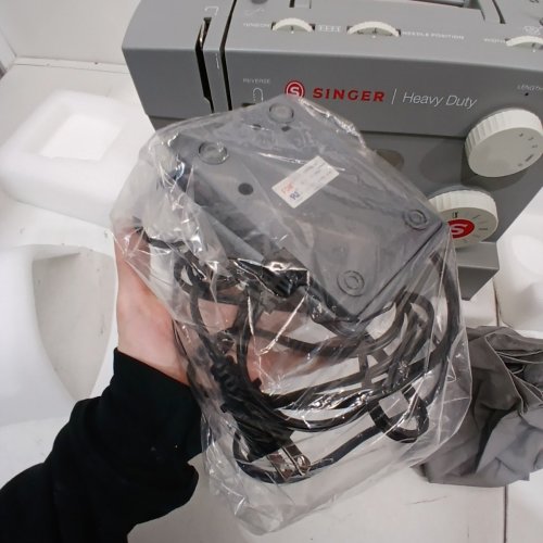 SINGER HEAVY DUTY SEWING MACHINE - GREY (MODEL: 4411) image 3
