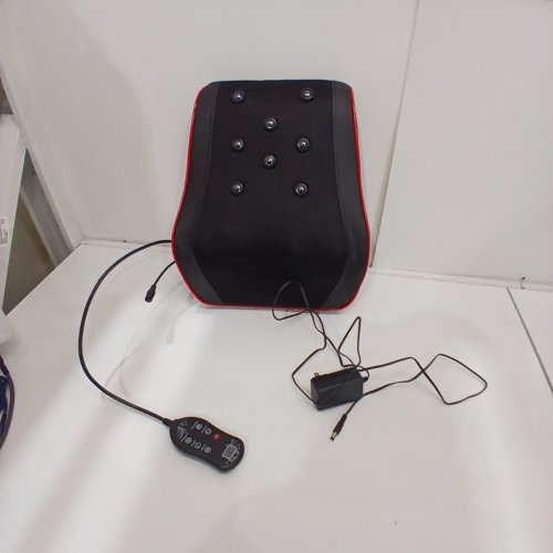 BRAVEHEART MULTIFUNCTIONAL HEATED MASSAGE PILLOW WITH 8 HEADS - 12 V, 24W - BLACK AND RED (MODEL: YD-708 K) image 4