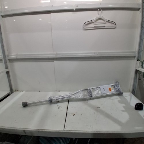 ADJUSTABLE CRUTCHES FOR ADULTS- 300LBS CAP - SILVER image 3