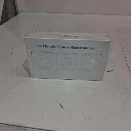 3-IN-1 RTOPS WIRELESS CHARGING STATION - BLACK image 2