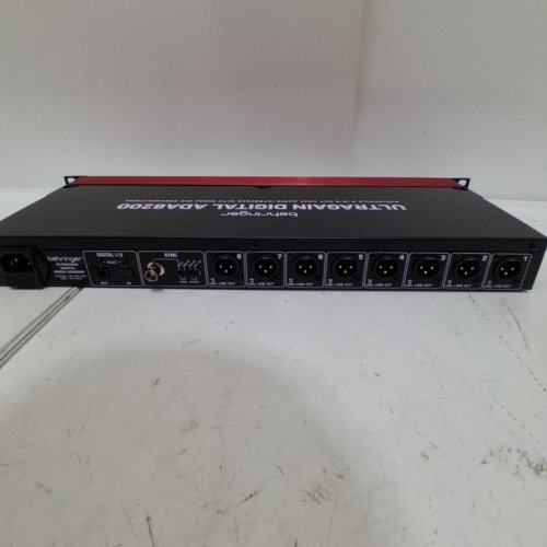 BEHRINGER ULTRAGAIN DIGITAL AUDIOPHILE 8 IN/8 OUT ADAT AUDIO INTERFACE WITH MIDAS MIC PREAMPLIFIERS - (MODEL: ADA8200) image 5