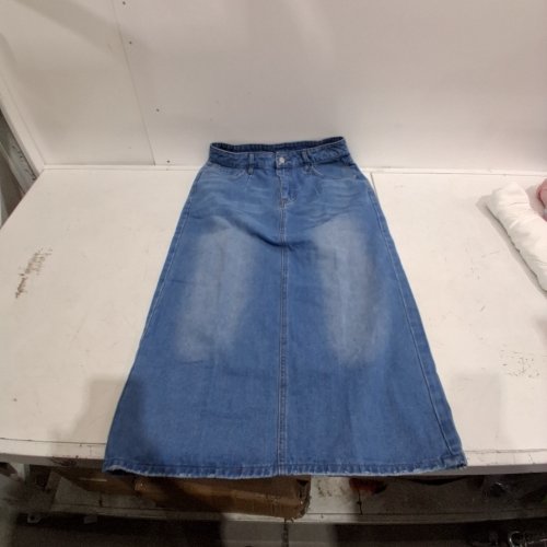 CHIC HIGHWAISTED JEAN SKIRT WITH BACK SLIT - BLUE - MEDIUM image 2