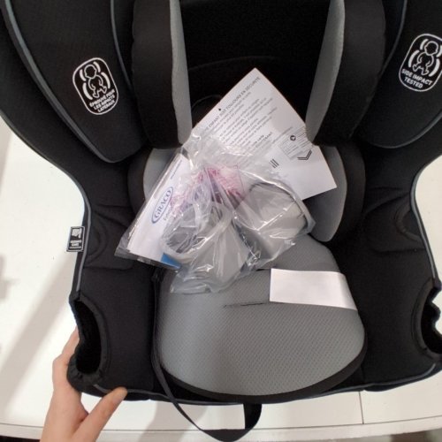 GRACO EXTEND2FIT 2-IN-1 CONVERTIBLE CAR SEAT - TITUS GREY/BLACK (MODEL: 2149057) image 4