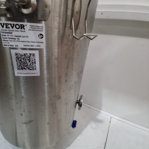 VEVOR STAINLESS STEEL BREW BUCKET FERMENTER - 16 GAL CAPACITY - SILVER (MODEL: DM-F600) image 4