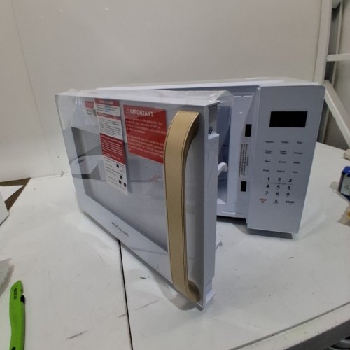 FRIGIDAIRE COUNTERTOP MICROWAVE OVEN - 1.1 CU. FT 900W- WHITE - (MODEL: EMW1154) image 3