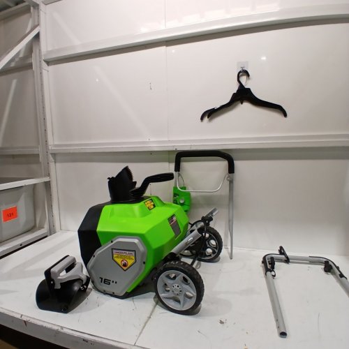 GREENWORKS CORDED SNOW THROWER - 10 AMP - 16" CLEARING WIDTH - GREEN/BLACK (MODEL: SNA103) image 4