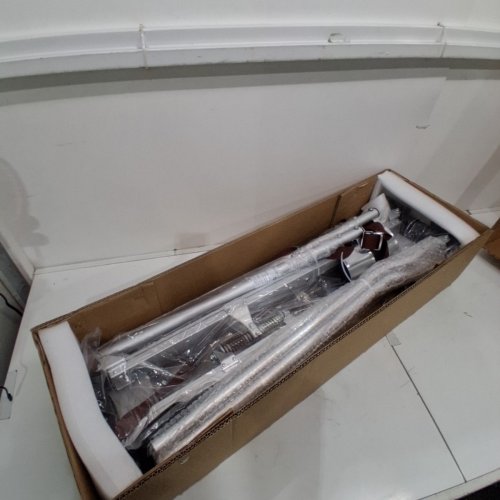 ADJUSTABLE ALUMINUM DRYWALL STILTS - 36"-50" - SILVER/BLACK - (MODEL:HCST-36SI) image 2