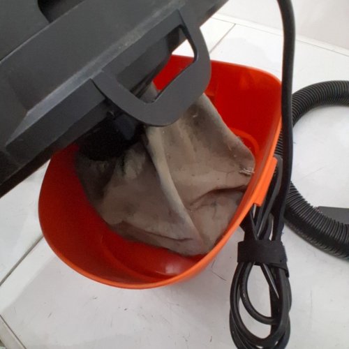 ARMORALL PORTABLE WET AND DRY PEAK HP VACUUM - 1.5 GALLONS - ORANGE/BLACK (MODEL: AA155) image 4