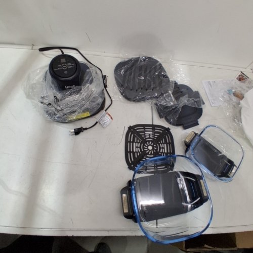 NINJA CRISPI PORTABLE COOKING SYSTEM - 4QT - (MODEL: ‎FN101CGY) image 3
