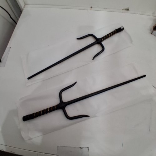 2PC HEAVY DUTY TRAINING NINJA SAI WEAPON - 21.5" - BLACK/GOLD (MODEL: 2312B) image 2