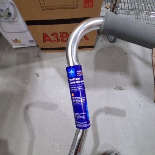 MEDLINE ALUMINUM EXTENDABLE QUAD CANE WITH SMALL BASE AND OFFSET HANDLE - 300LB MAX - 30"-39" - CHROME (MODEL: MDS86222CHR) image 4