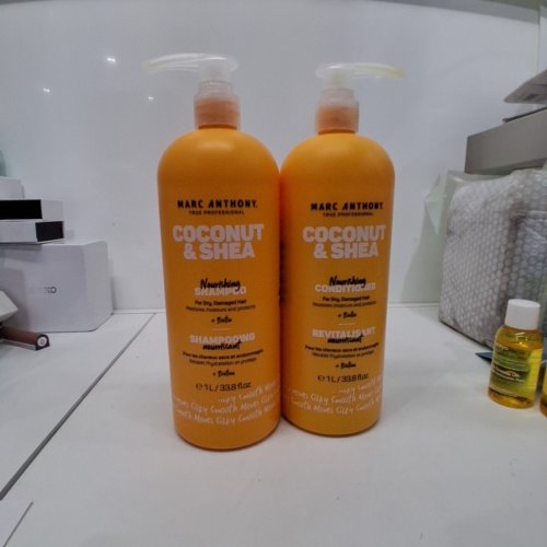 MARC ANTHONY 100% EXTRA VIRGIN COCONUT OIL & SHEA BUTTER SHAMPOO AND CONDITIONER - 1L EACH image 2