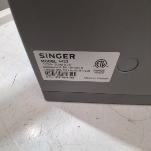 SINGER 4423 HEAVY DUTY SEWING MACHINE (MODEL: 4423) image 6
