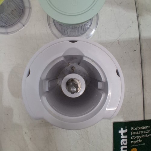 CUISINART FASTFREEZE 5-IN-1 ICE CREAM, SORBET, MILKSHAKES, SLUSHIES AND MIX-IN FROZEN DESSERT MAKER - WHITE - (MODEL:(CIM-FD20PCC) image 4