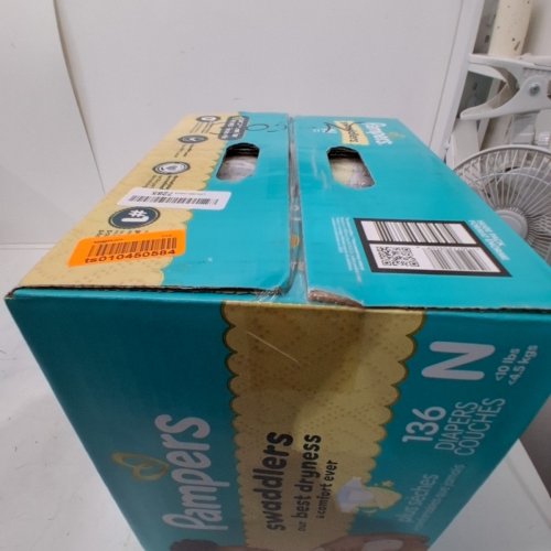 136PK PAMPERS SWADDLERS DIAPERS - NEWBORN SIZE image 3