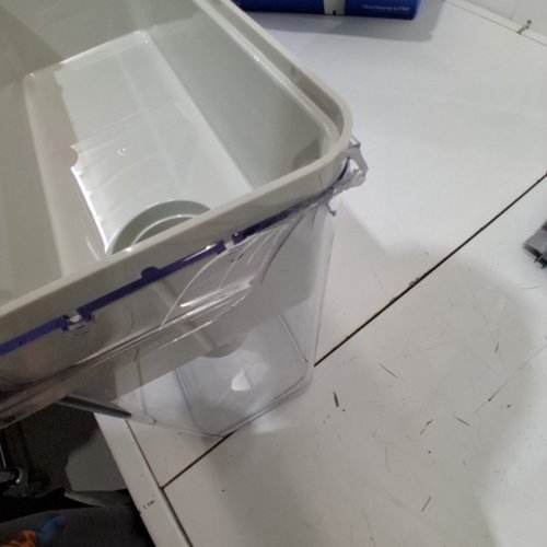 BRITA WATER FILTRATION SYSTEM - 27 CUP CAPACITY - GREY image 4