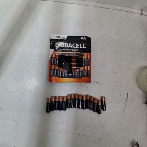 40PK DURACELL AA POWERBOOST BATTERIES (MODEL: 1025574 / MN15TB40) image 2