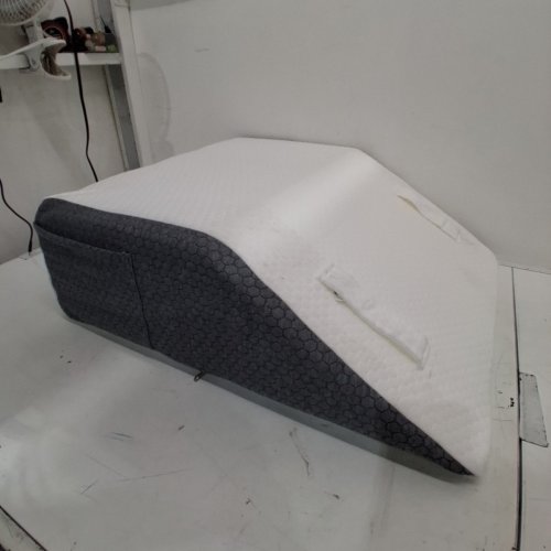 LEG ELEVATION HIGH-DENSITY FOAM WEDGE PILLOW - WHITE /GRAY image 3