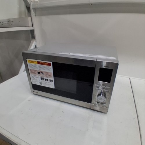 PANASONIC THE GENIUS MICROWAVE OVEN WITH INVERTER TECHNOLOGY - 0.9 CU.FT - 1000W - STAINLESS STEEL (MODEL: NN-SD47QS) image 3