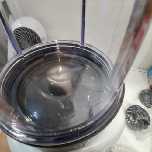 STARFRIT ELECTRIC PERSONAL BLENDER - WHITE image 2