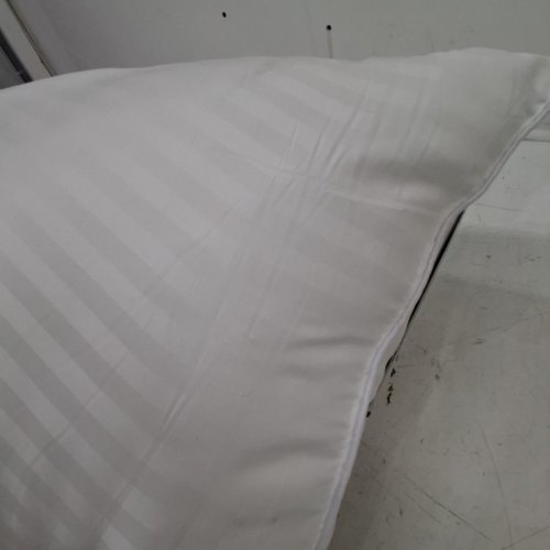 PILLOW - 18" X 29" - WHITE image 3
