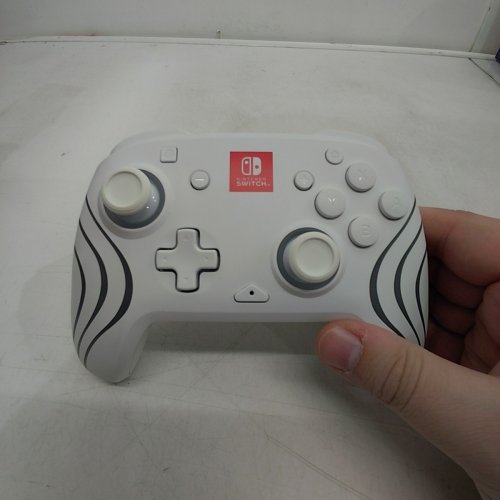 PDP GAMING AFTERGLOW WAVE USB WIRED CONTROLLER WITH RGB LED LIGHTING FOR NINTENDO SWITCH - WHITE (MODEL: 500-252-WH) image 2