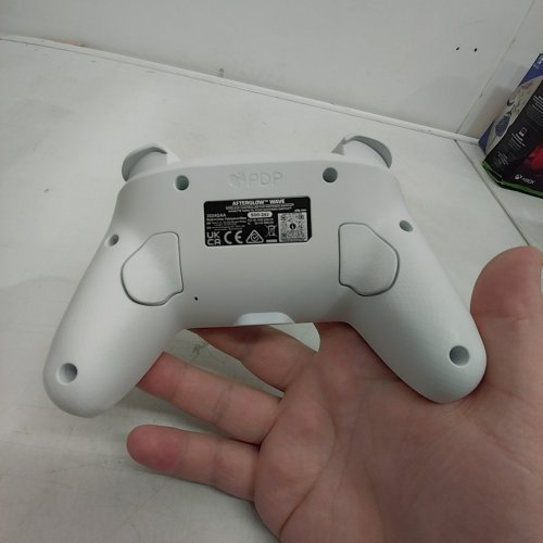 PDP GAMING AFTERGLOW WAVE USB WIRED CONTROLLER WITH RGB LED LIGHTING FOR NINTENDO SWITCH - WHITE (MODEL: 500-252-WH) image 3