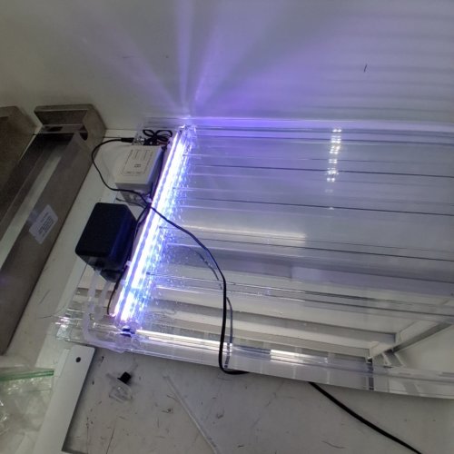 TENMIND LED ACRYLIC WATER SENSORY WALL - CLEAR/RGB LIGHTS image 2