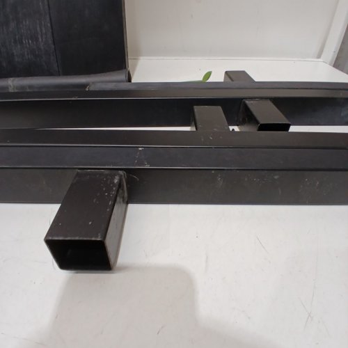 KETER REVES RAISED RECTANGULAR PLANTER GARDEN BOX - 12.7 GAL - 44" X 18" - BLACK image 3