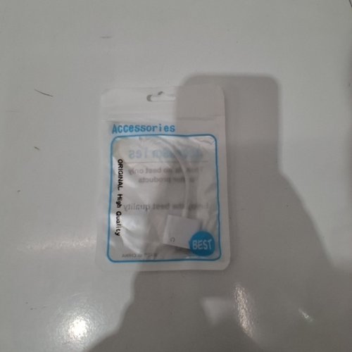 APPLE LIGHTNING TO 3.5MM HEADPHONE JACK ADAPTER - WHITE image 2