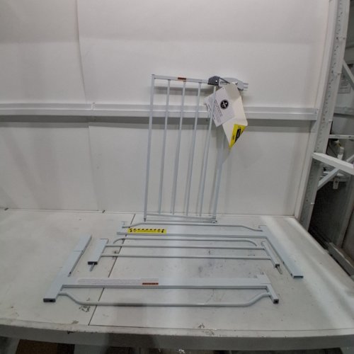 REGALO EASY STEP SAFETY GATE - 29"- 38.5" - WHITE (MODEL : 1160-DS) image 2