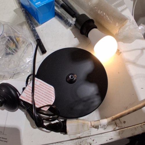 DIMMABLE LED FLOOR LAMP WITH FOOT SWITCH & REMOTE - 9W - BLACK - (MODEL: UUJ-FL) image 2
