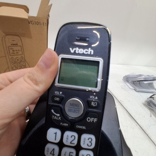 VTECH DECT 6.0 CORDLESS PHONE WITH FULL DUPLEX SPEAKERPHONE & CALLER ID - BLACK (MODEL: VG101-11) image 2