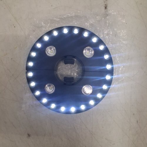 OYOCO CORDLESS 28-LED PATIO UMBRELLA LIGHT - BLACK / COOL WHITE image 3