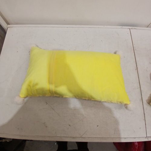 TEXTURED DECORATIVE THROW PILLOW - 22" - YELLOW image 3