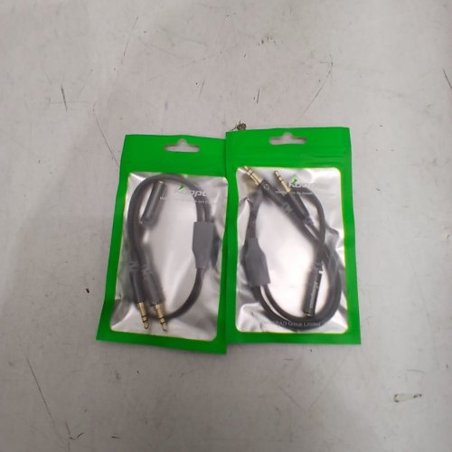2 KOOPAO 3.5 MM HEADPHONE MICROPHONE AUDIO AUX SPLITTER CABLE- GREY image 2