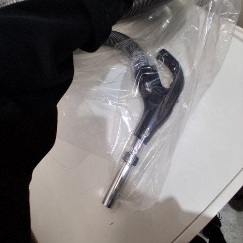 OVO UNIVERSAL CENTRAL VACUUM HOSE - LOW VOLTAGE SWITCH ON HANDLE, CRUSHPROOF HOSE FITS MOST INLETS - 35FT - BLACK/GREY (MODEL:ECOHO-35LV-BK) image 4
